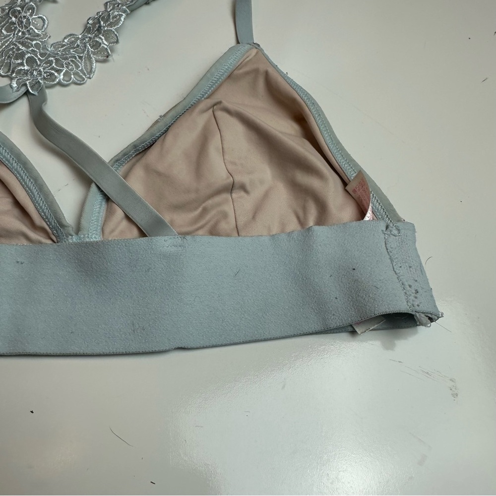 PINK Victoria's Secret Blue Lace Bralette - Picture 6 of 7
